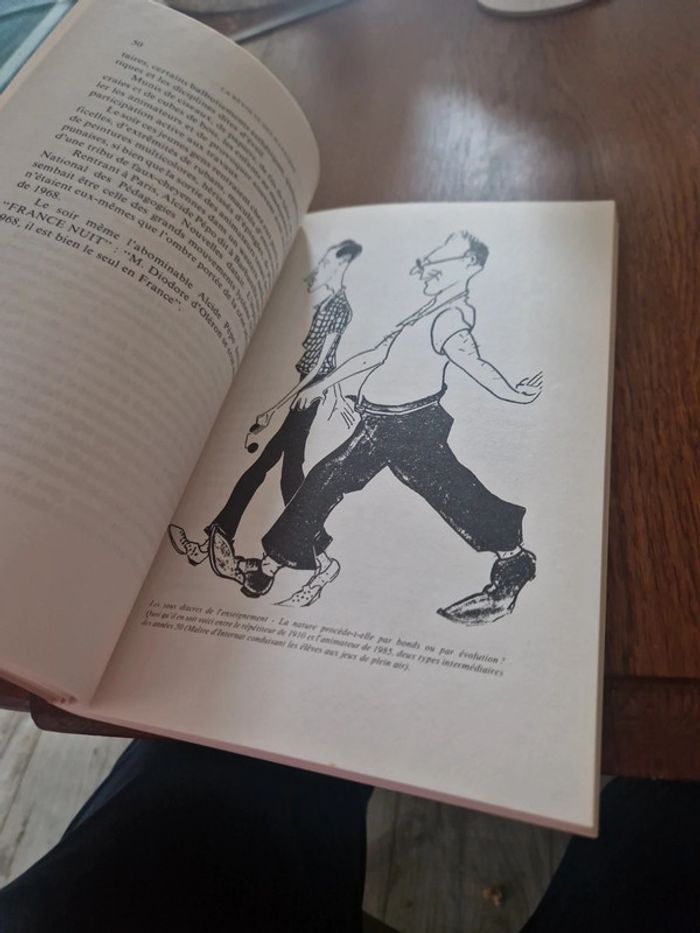 Livre la révolte des illettrés Jacques Limouzy dedicace Claude Salvan - photo numéro 7