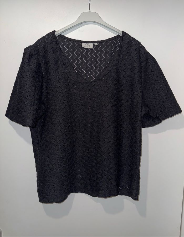 Lot 4 hauts femme en très bon état
