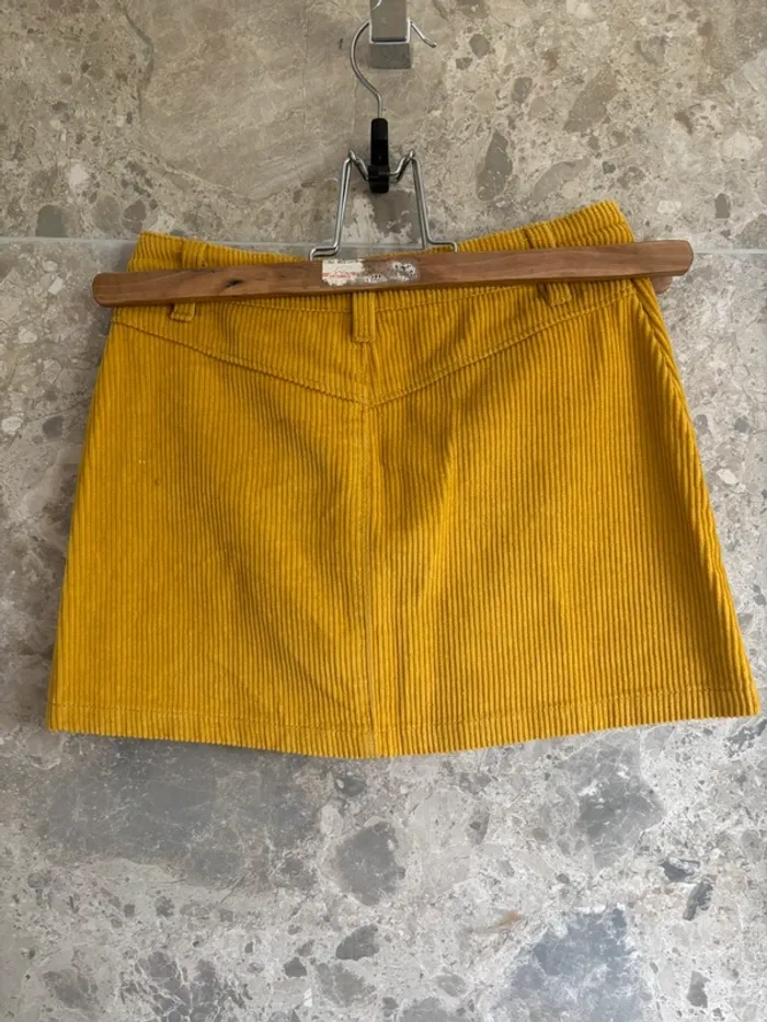 Jupe velours moutarde Kiabi - photo numéro 2
