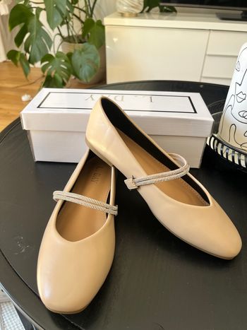 Ballerine beige avec strasse