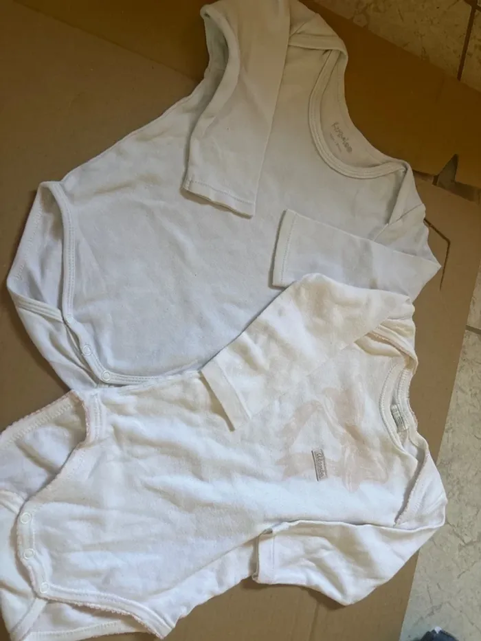 Lot de 2 body bodie à manche longues blanc et rose