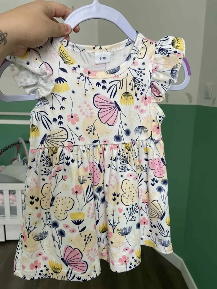 Lot ROBES bébé fille 6/9 mois - photo numéro 5