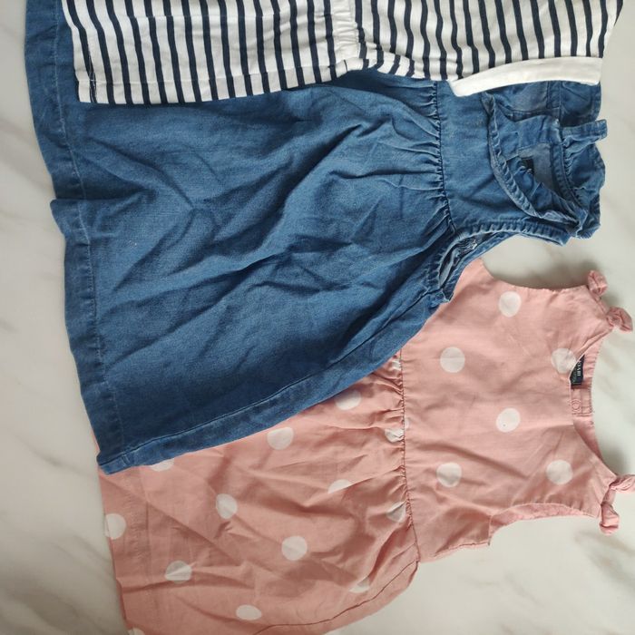 Lot de 3 robes de chez Kiabi, presque pas portées. - photo numéro 3