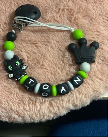 Attache tétine  dragon