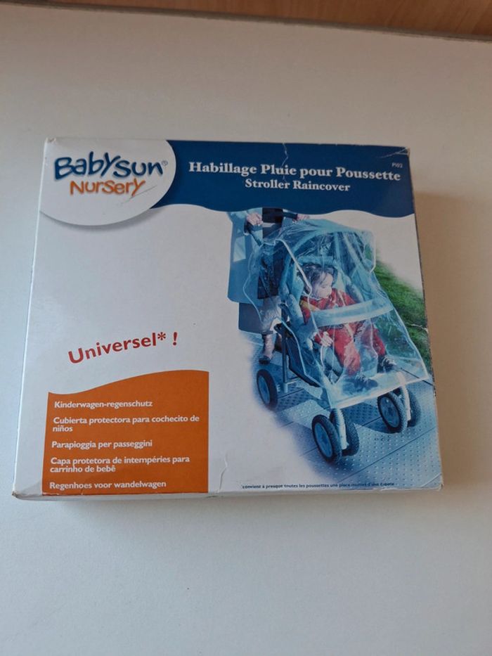 Habillage pluie pour poussette