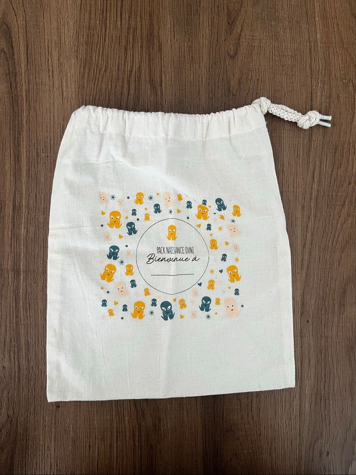 NEUF - Sac de bienvenue pochette pochon naissance bébé 100% coton motif emoji OVNI Jul