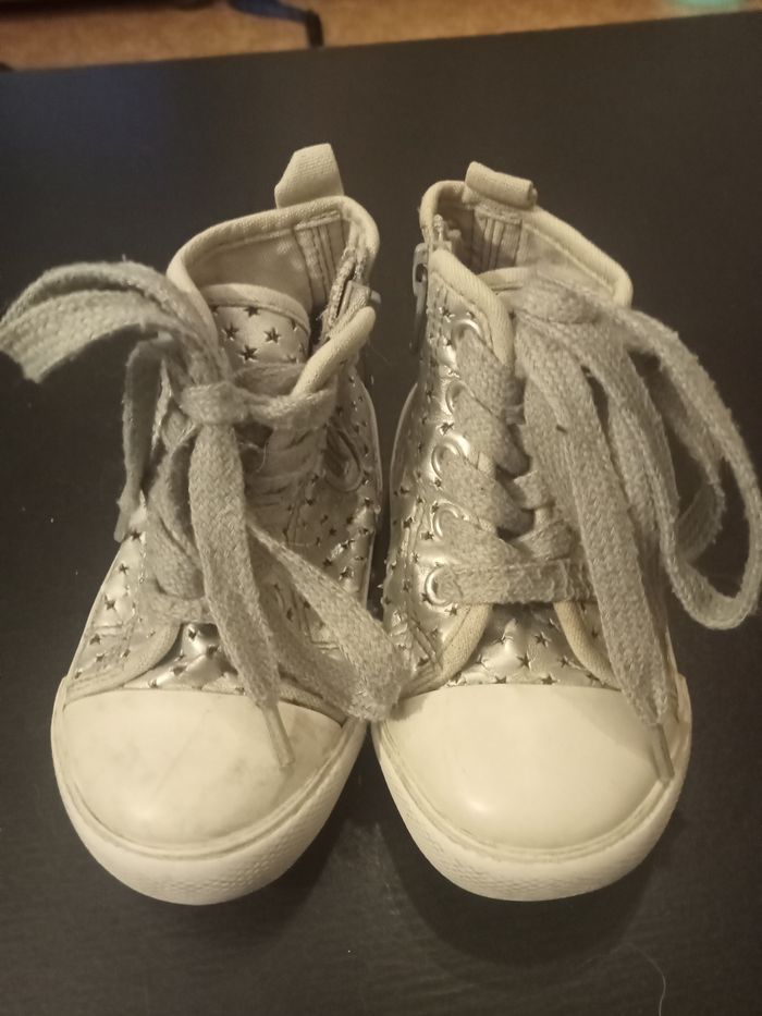 Chaussures montantes