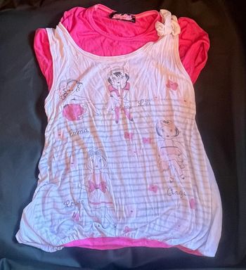 T-shirt pour fille – basique et confortable – bon état