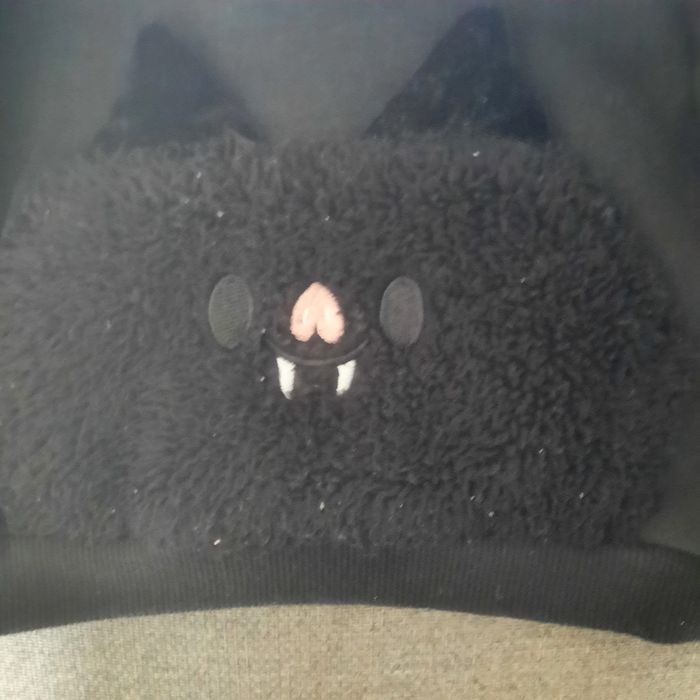 Sweat noir - photo numéro 2