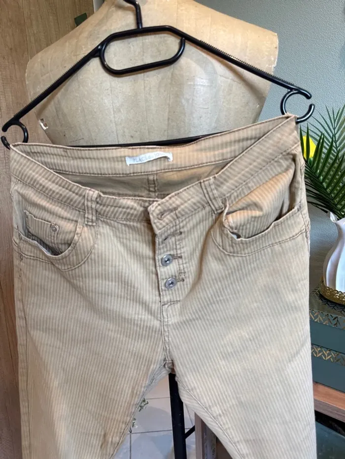 Très beau jean court rayé femme 40