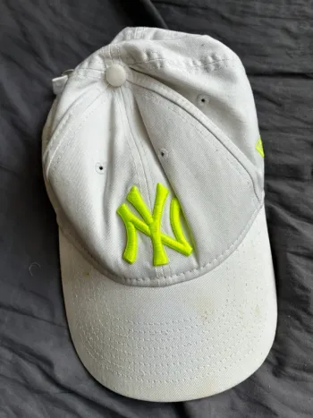 Casquette blanche