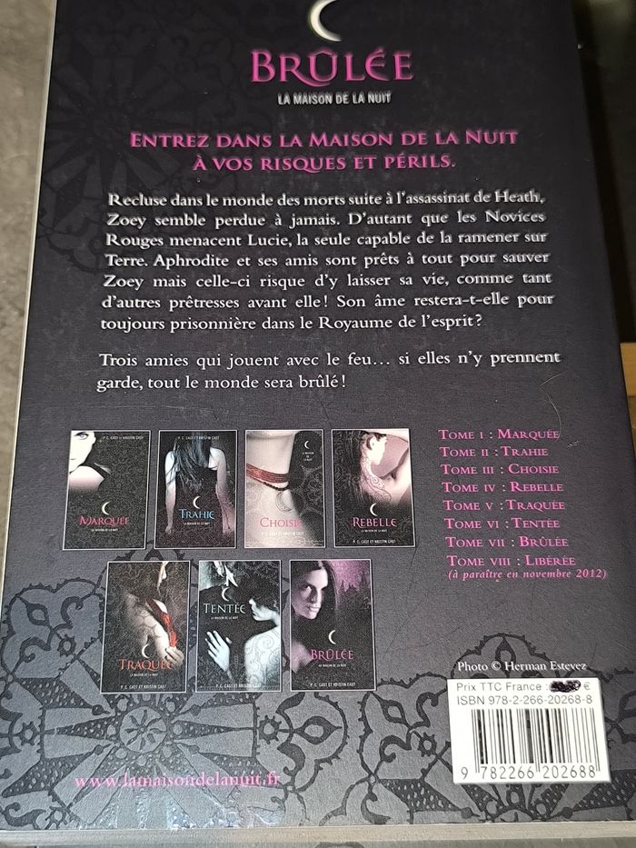 Livres collection La Maison de la Nuit - photo numéro 8
