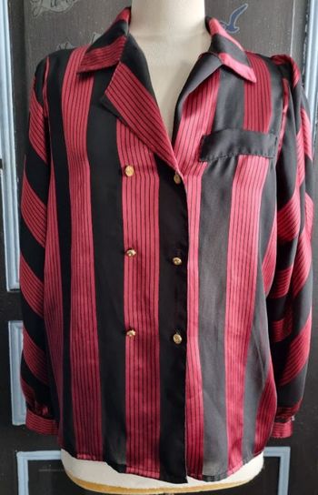 Chemise légère à rayures taille 40/42