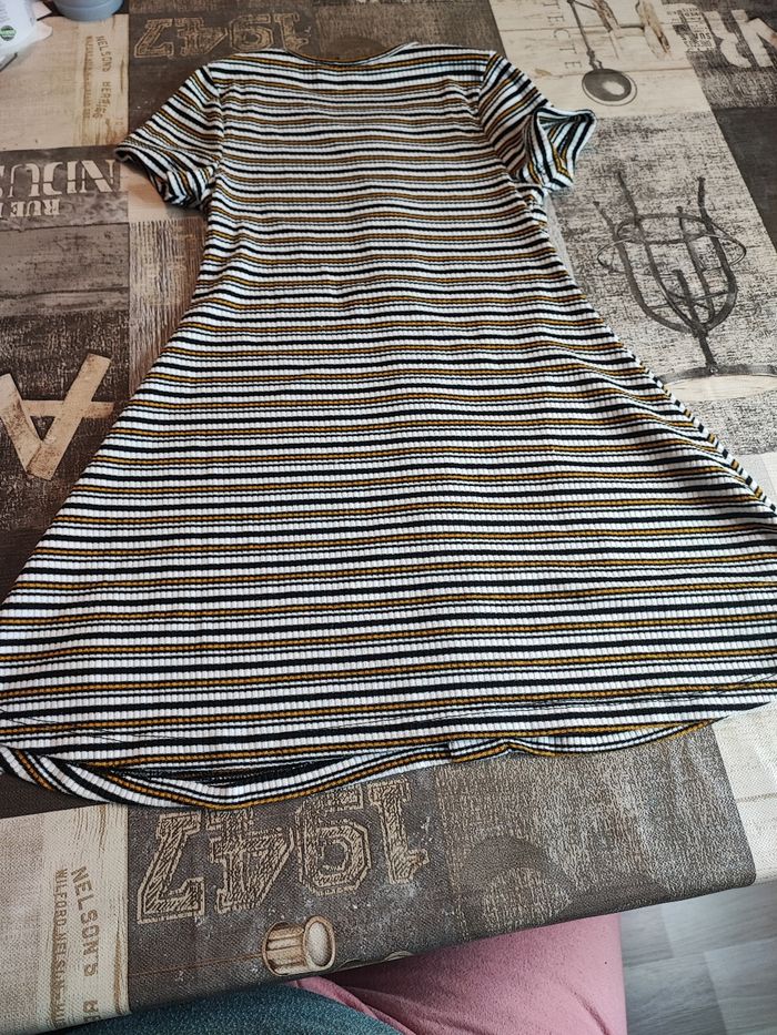 Robe tee shirt rayé - photo numéro 3