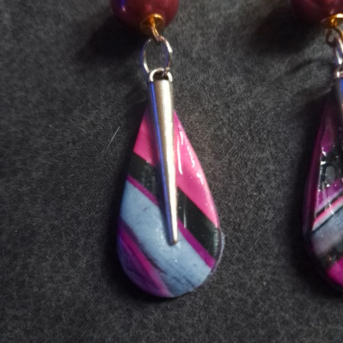 Boucles d'oreilles pendante rose et gris - photo numéro 8