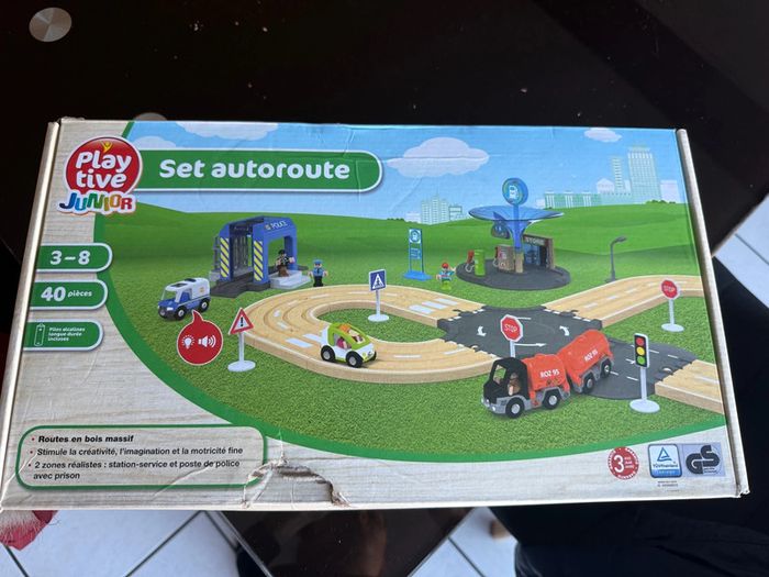 Circuit autoroute