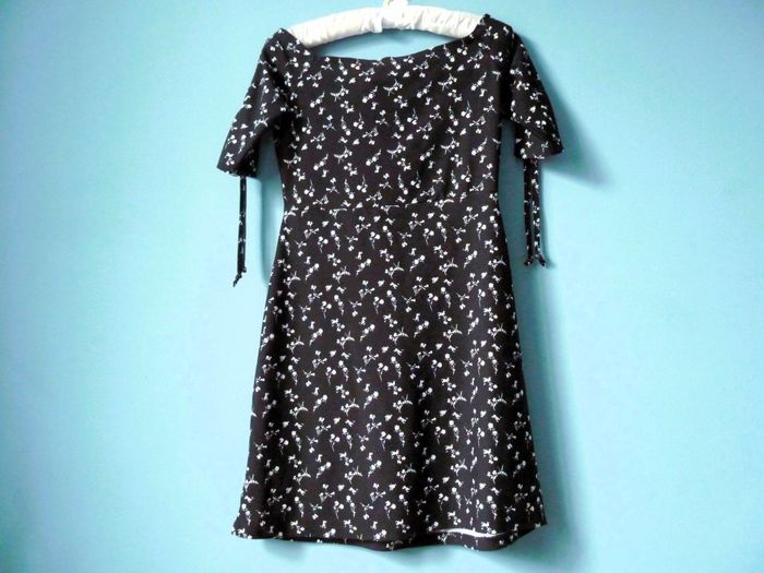robe femme jennyfer S 36 noir imprimée TBE - photo numéro 3