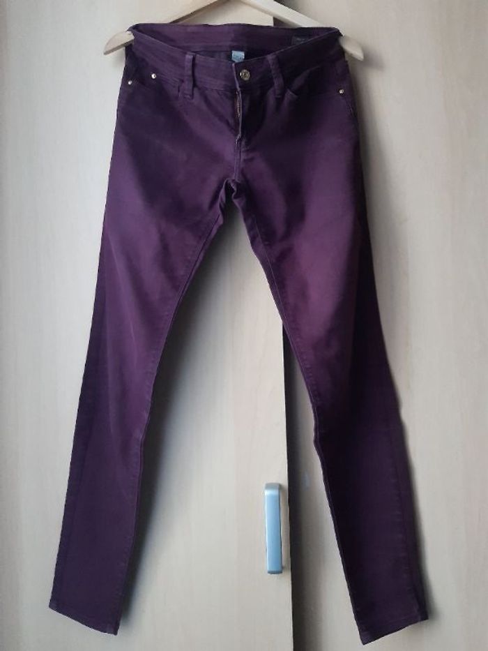 Jean bordeaux Mango