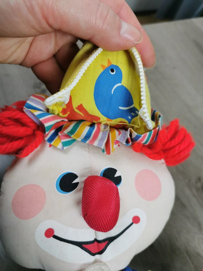 Clown peluche ancienne en tissu cravate à pois blanc - photo numéro 3