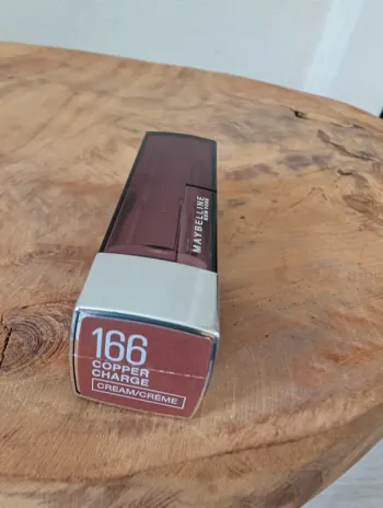 Rouge à lèvres 166 Copper charge Maybelline