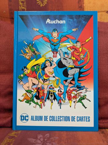 Album de collection cartes super héros