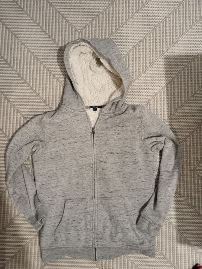 Veste molletonnée à capuche Kiabi 14 ans