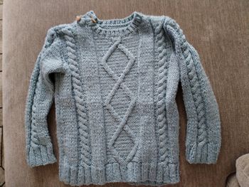 Pull en laine tricoté 