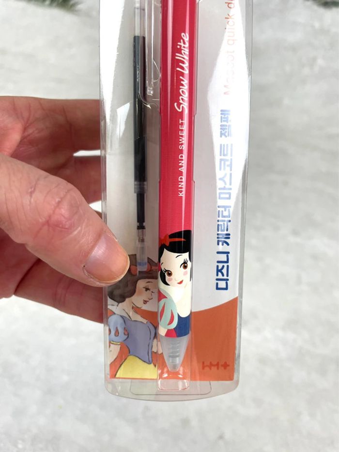 Stylo Disney Korea Blanche neige figurine snow White - photo numéro 3