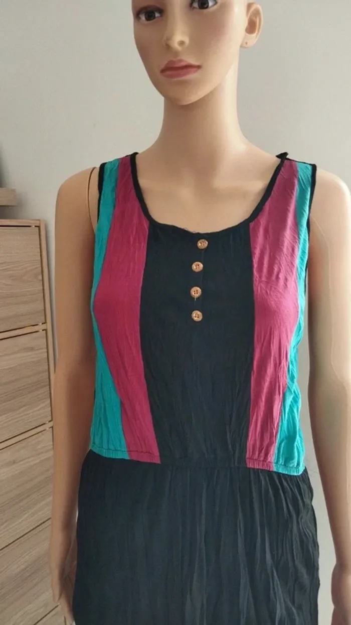 Robe noire taille l/xl bandes rose et verte - photo numéro 2