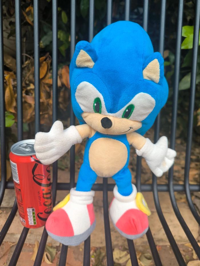 Peluche Sonic 35 cm excellent état - photo numéro 2