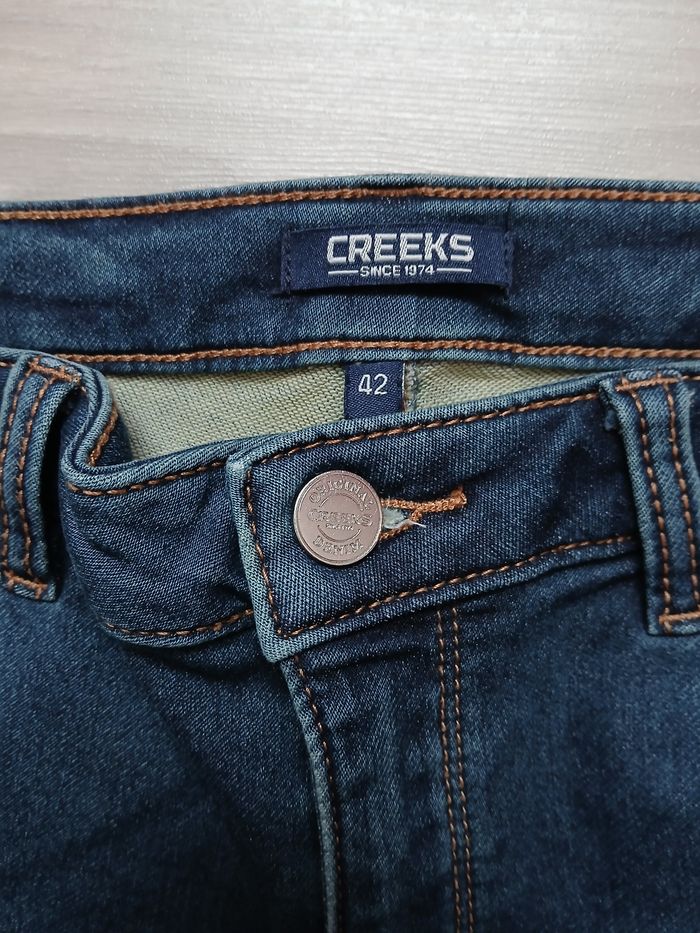 Jean neuf - photo numéro 2