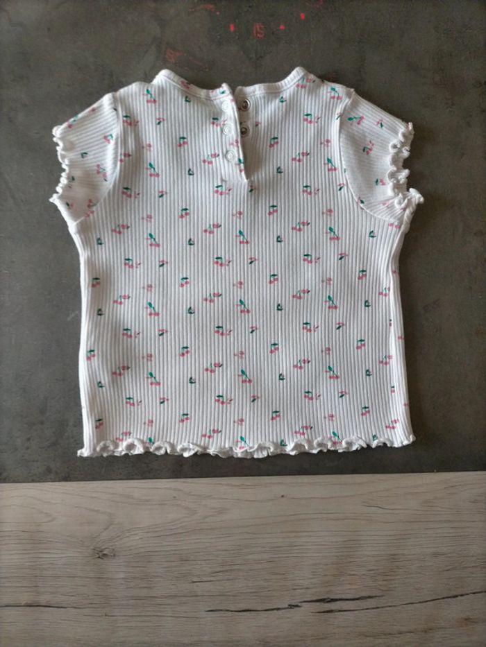 T-shirt côtelé 9 mois - photo numéro 3