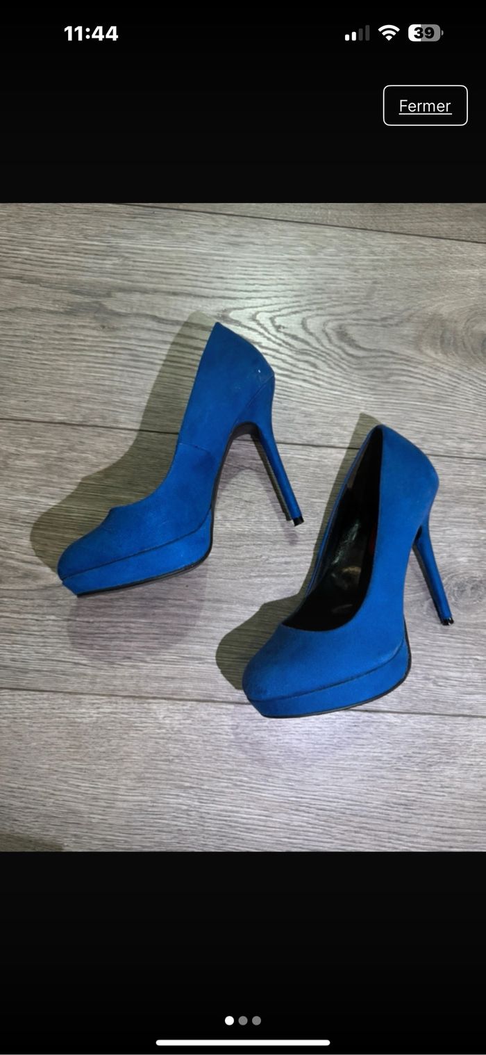 Escarpin bleu - photo numéro 3
