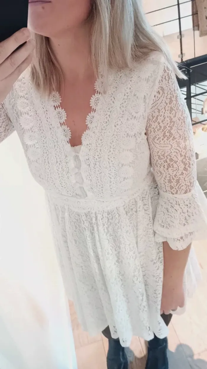 Robe blanche dentelle - photo numéro 9