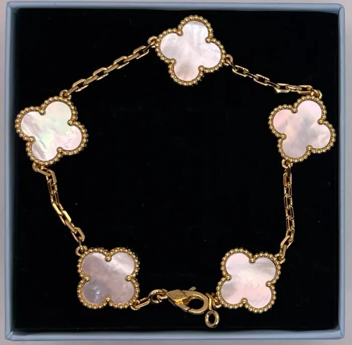 Bracelet 5 trèfles 15mm plaqué or nacré - photo numéro 17