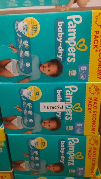2 Pampers baby dry taille 5 