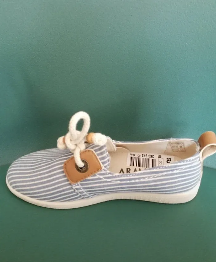 Chaussure basses armistice p30 neuves - photo numéro 3
