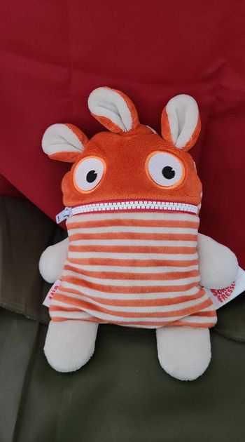Peluche Monstre Orange Rayé Tirette SORGEN FRESSEN 21 cm