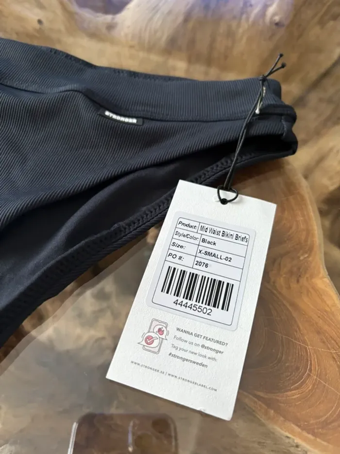 Bas de maillot de bain noir stronger bikini black - photo numéro 4