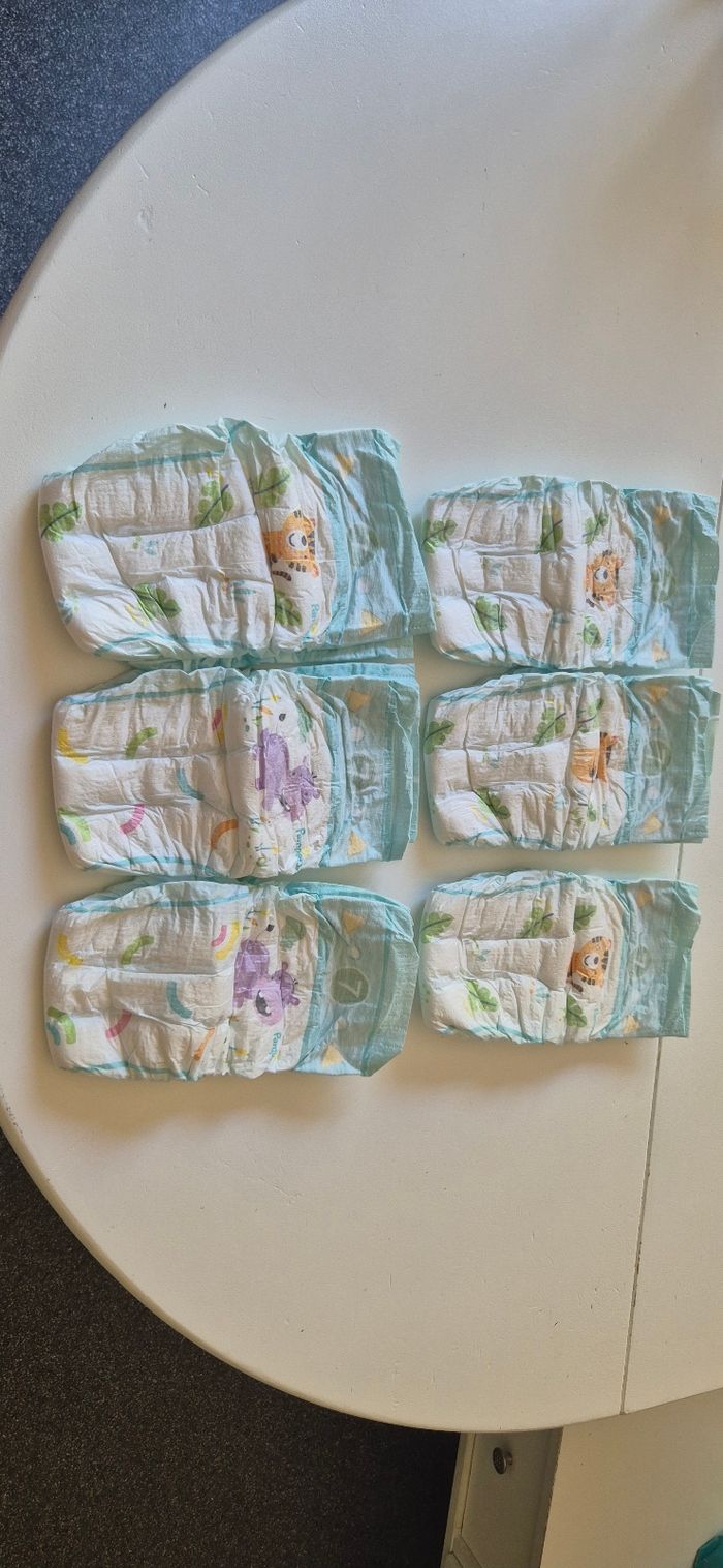 Pampers baby dry Maxi pack - photo numéro 4