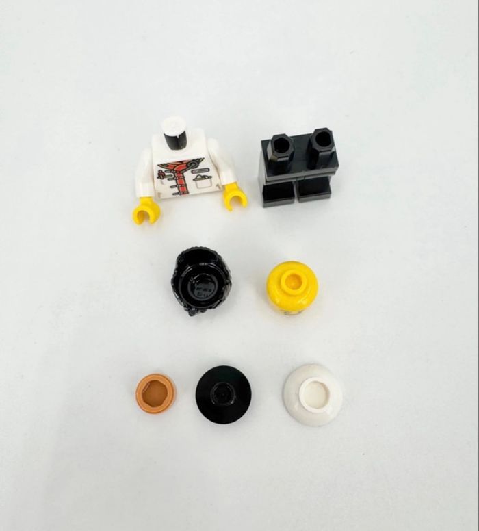 Lego Figurines Nouvel An Chinois : Serveur en Restaurant (tête double expression) - NEUF - photo numéro 7