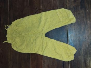 Combinaison pantalon jaune 12/18mois