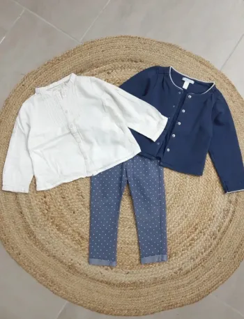 Tenue gilet, chemise blanche et pantalon