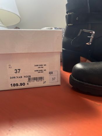 Bottines GALIX en cuir  neuve (valeur 189,90€)