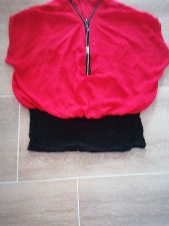 Très beau haut femme taille unique - photo numéro 3