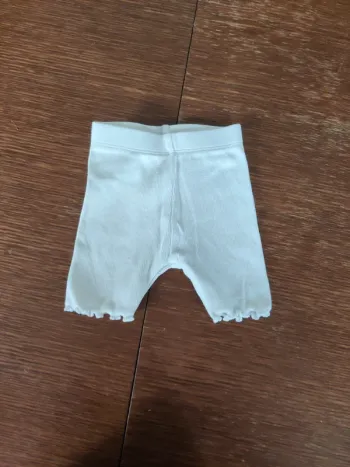 Short blanc