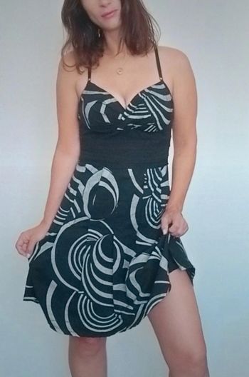 Robe d été mi longue décolleté pinup taille unique