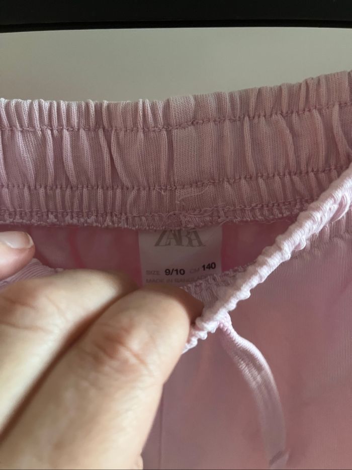 Short fille Zara taille 9/10 ans - photo numéro 2