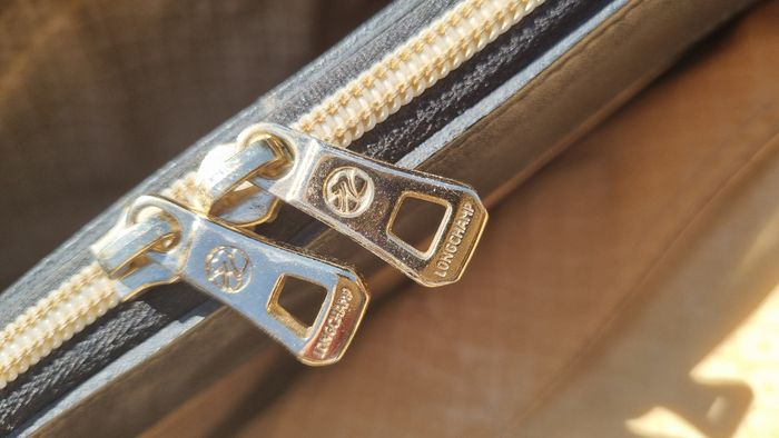 Sac longchamp cuir pleine fleur anses et lanières authentique 3 rangement - photo numéro 6