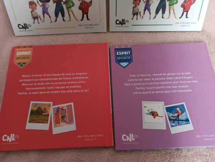 Lot de 4 livres Hachette Jeunesse - photo numéro 2